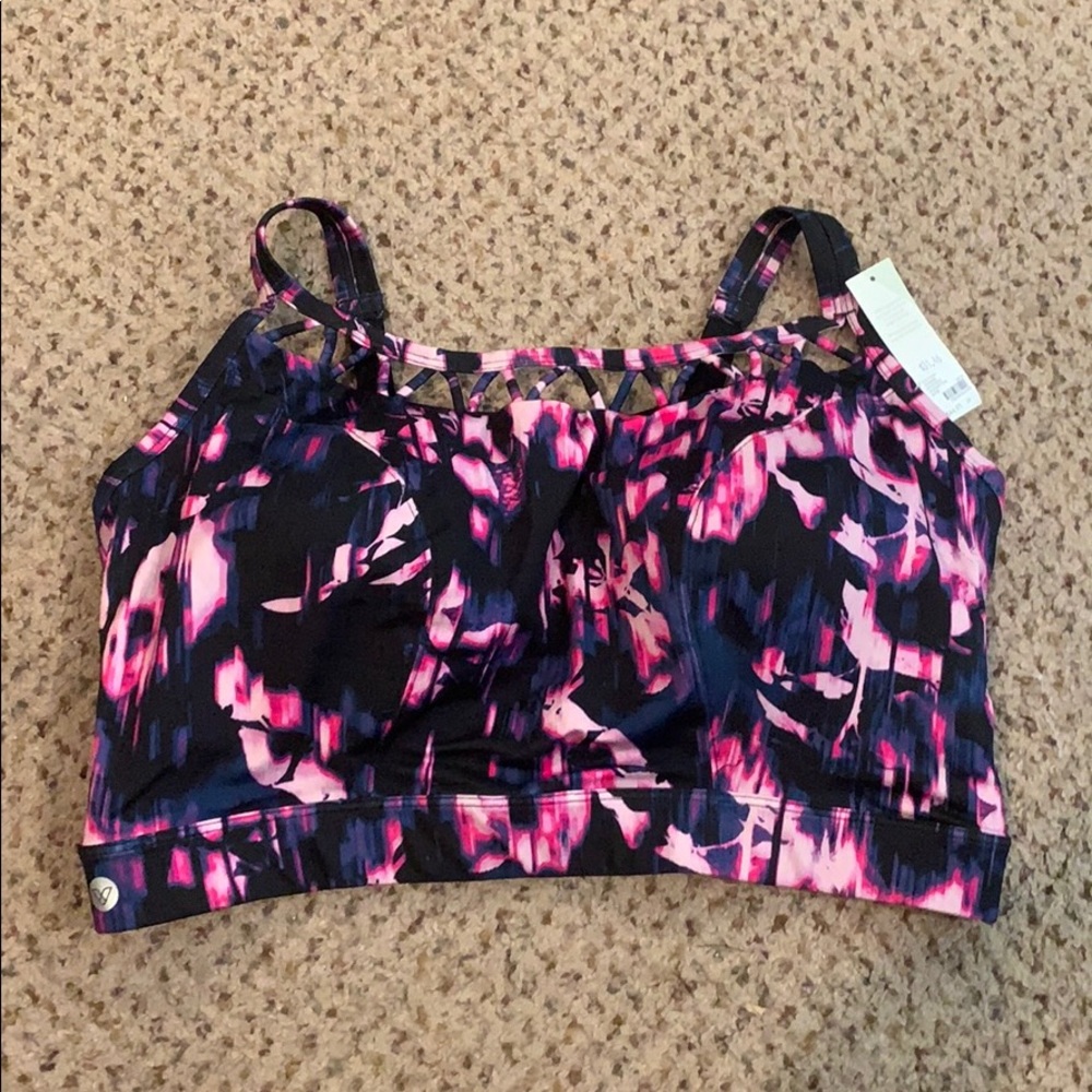 Livi Active low impact sports bra. Size 26